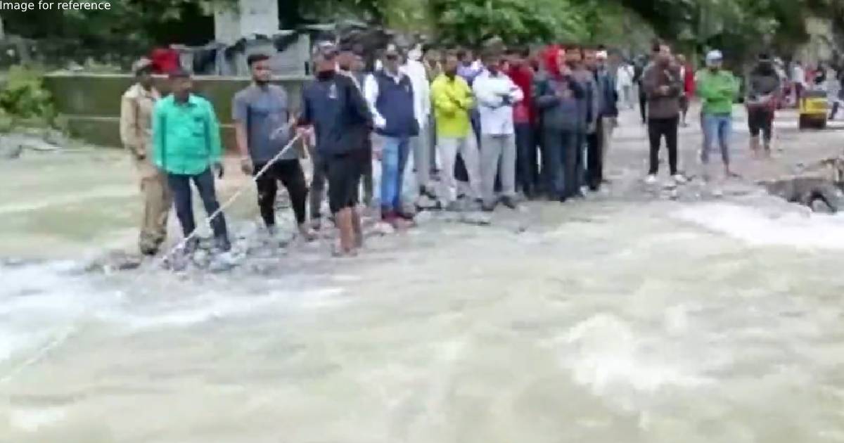 Uttarakhand rains: Part of Badrinath NH-7 washed away